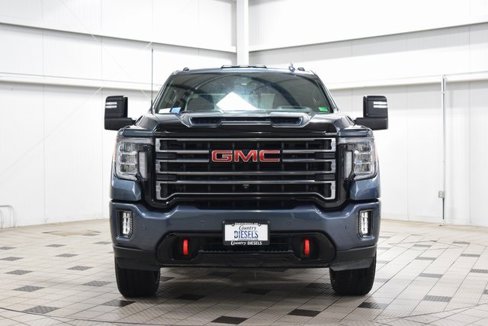 Used 2020 GMC Sierra 2500 AT4 w/ Technology Package image 2