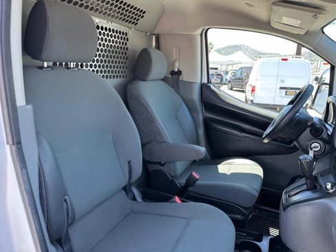 Used 2019 Nissan NV200 S image 31