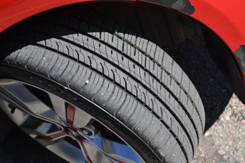 Used 2012 Hyundai Veloster w/ Tech Pkg image 39
