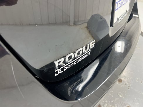 Used 2013 Nissan Rogue S image 25