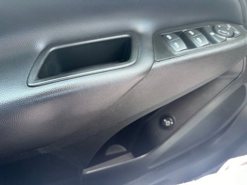 Used 2022 Chevrolet Equinox LT image 63