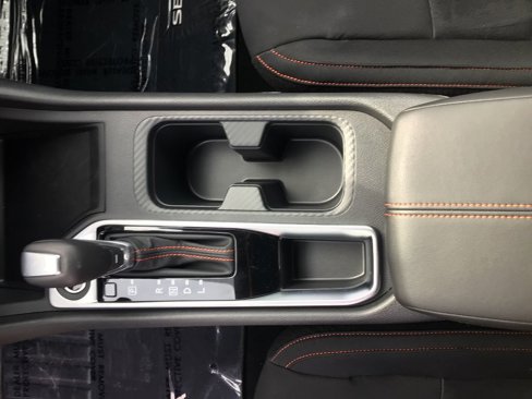 New 2025 Nissan Sentra SR image 16