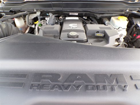 Used 2019 RAM 2500 Laramie image 3