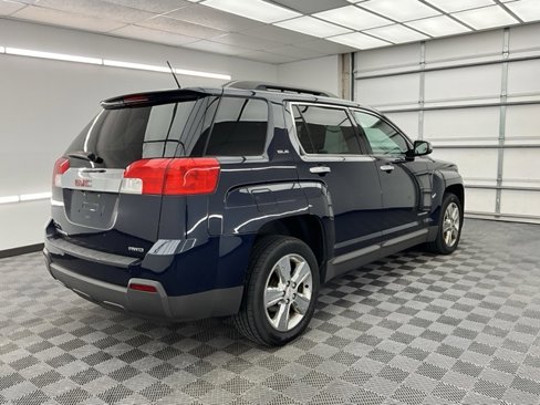 Used 2015 GMC Terrain SLE w/ Chrome Edition image 13