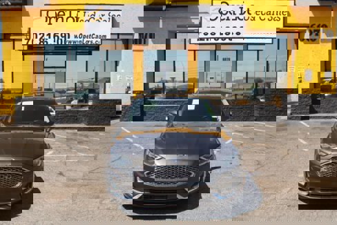 Used 2019 Ford Fusion Titanium image 3