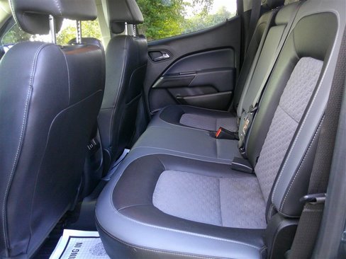 Used 2017 Chevrolet Colorado Z71 image 18