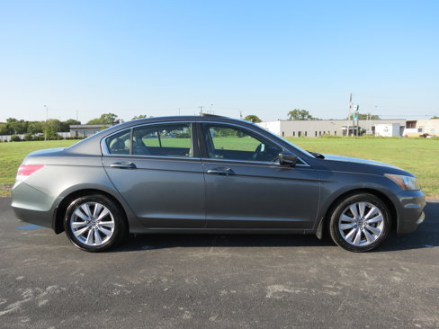 Used 2011 Honda Accord EX-L image 4
