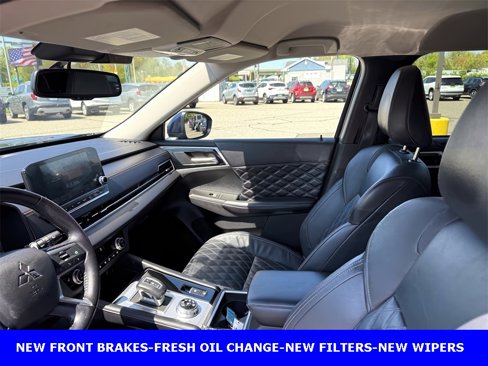 Used 2022 Mitsubishi Outlander SEL image 15