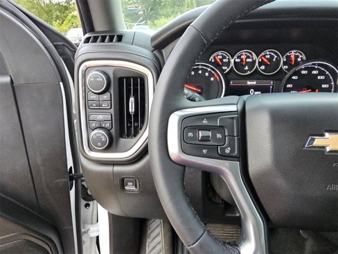 Used 2022 Chevrolet Silverado 1500 LT image 23