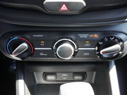 Used 2023 Kia Soul LX w/ LX Technology Package image 48