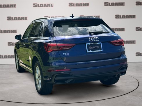New 2025 Audi Q3 2.0T Premium image 3