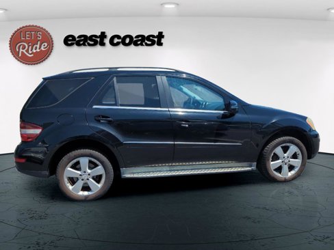 Used 2011 Mercedes-Benz ML 350 4MATIC image 4