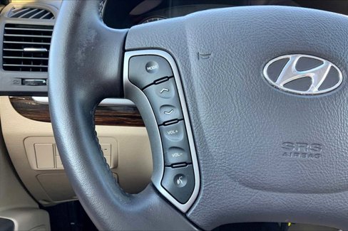 Used 2012 Hyundai Santa Fe Limited image 23
