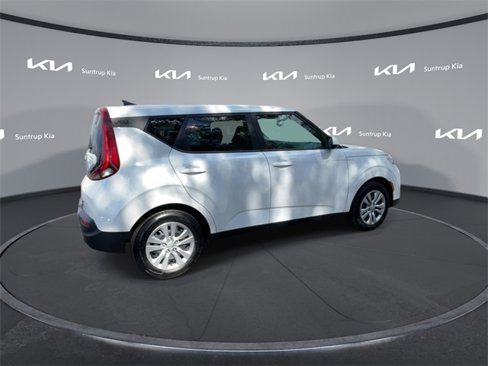 Used 2021 Kia Soul LX image 21