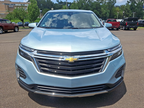 Used 2022 Chevrolet Equinox LT image 2