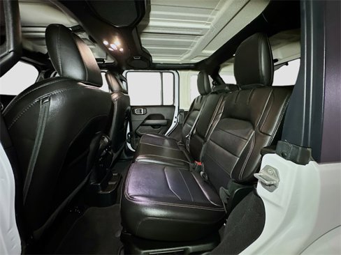 Certified 2021 Jeep Wrangler Unlimited Sahara w/ Cold Weather Group image 19
