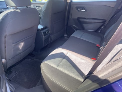 Certified 2021 Nissan Rogue SV image 7