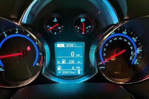 Used 2015 Chevrolet Cruze LT w/ RS Package image 19