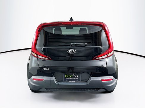 Used 2020 Kia Soul LX image 7