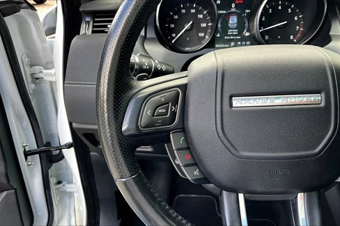 Used 2018 Land Rover Range Rover Evoque HSE Dynamic image 18