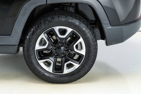 Used 2017 Jeep Compass Trailhawk w/ Leather Interior Group image 9