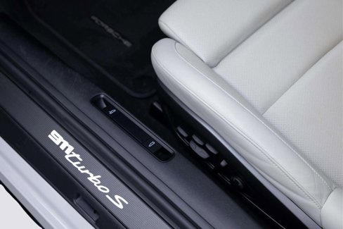 Used 2022 Porsche 911 Turbo S image 24
