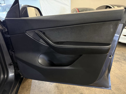 Used 2020 Tesla Model Y Performance image 27