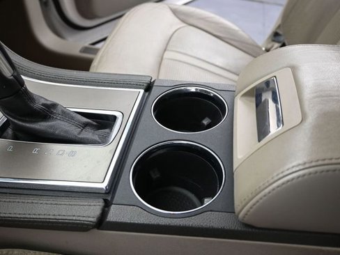 Used 2015 Lincoln MKX FWD image 18
