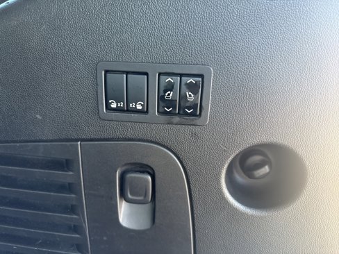 Used 2016 Chevrolet Tahoe LTZ image 37