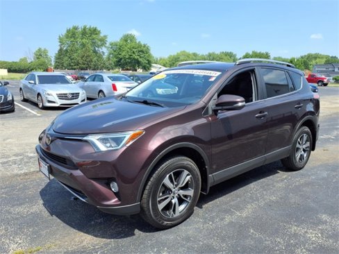 Used 2018 Toyota RAV4 XLE image 8