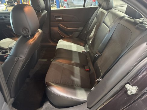 Used 2015 Chevrolet Malibu LT w/ Power Convenience Package image 25