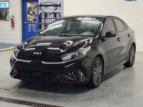 Used 2023 Kia Forte GT-Line w/ GT-Line Premium Package image 9