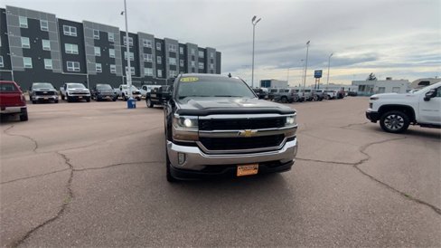 Used 2016 Chevrolet Silverado 1500 LT w/ All Star Edition image 3