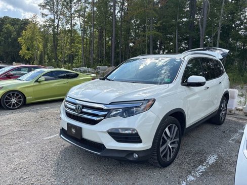 Used 2016 Honda Pilot Touring image 3