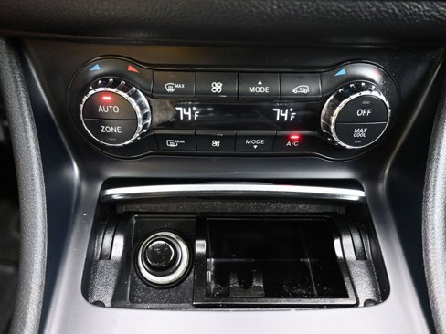 Used 2018 Mercedes-Benz GLA 250 4MATIC image 23