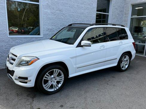 Used 2013 Mercedes-Benz GLK 350 4MATIC image 2