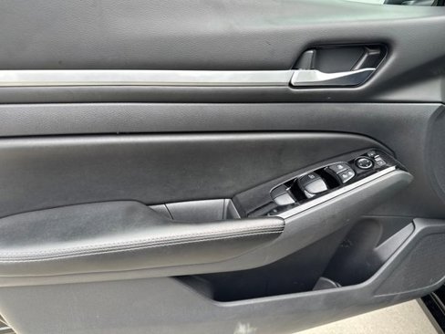 Used 2023 Nissan Altima 2.5 SV image 19