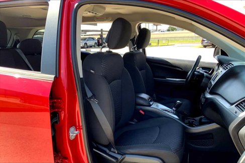 Used 2019 Dodge Journey SE w/ Connectivity Group image 8