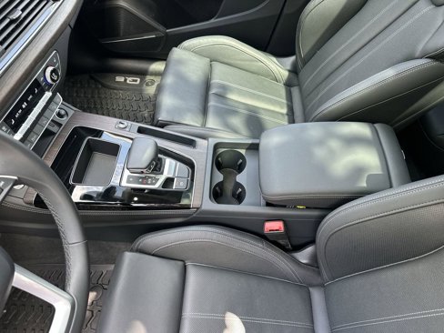 Used 2024 Audi Q5 2.0T Premium Plus w/ Premium Plus Package image 25