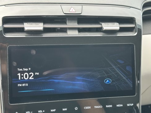 Used 2022 Hyundai Tucson Limited image 25