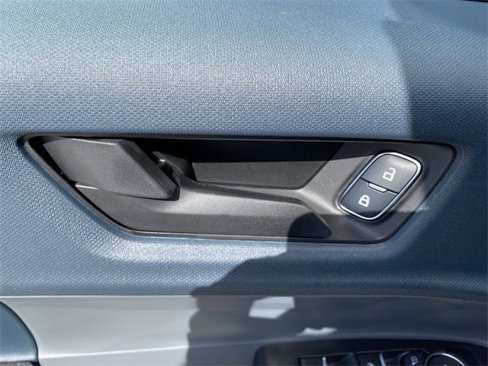 New 2025 Ford Maverick XL image 11