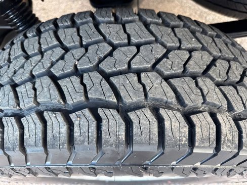 Used 2012 Toyota Tundra 4x4 CrewMax image 50