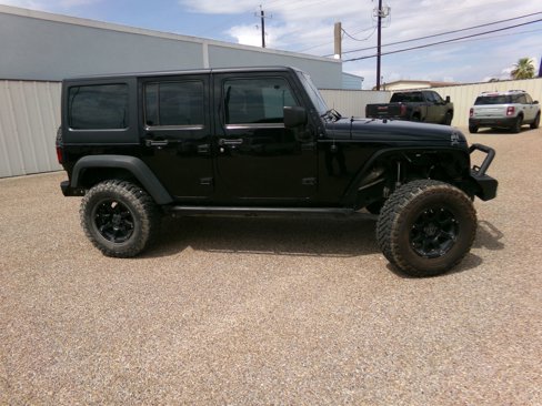Used 2016 Jeep Wrangler Unlimited Sport image 4
