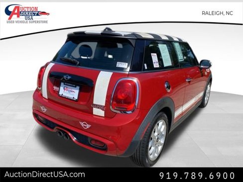 Used 2015 MINI Cooper S image 8