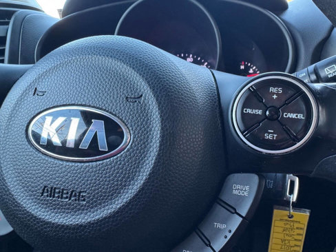 Used 2017 Kia Soul + image 30
