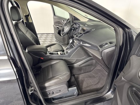 Used 2015 Ford Escape Titanium image 31