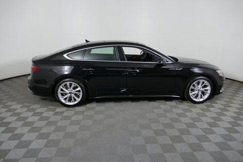 Used 2022 Audi A5 2.0T Premium Plus w/ Premium Plus image 2