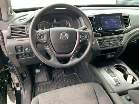 Used 2023 Honda Ridgeline Sport image 10