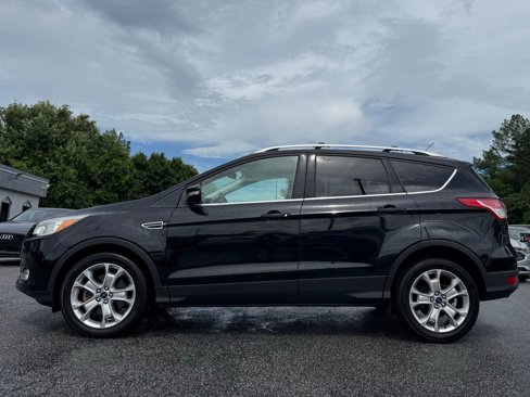 Used 2016 Ford Escape Titanium image 2