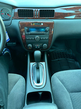 Used 2010 Chevrolet Impala LS image 16
